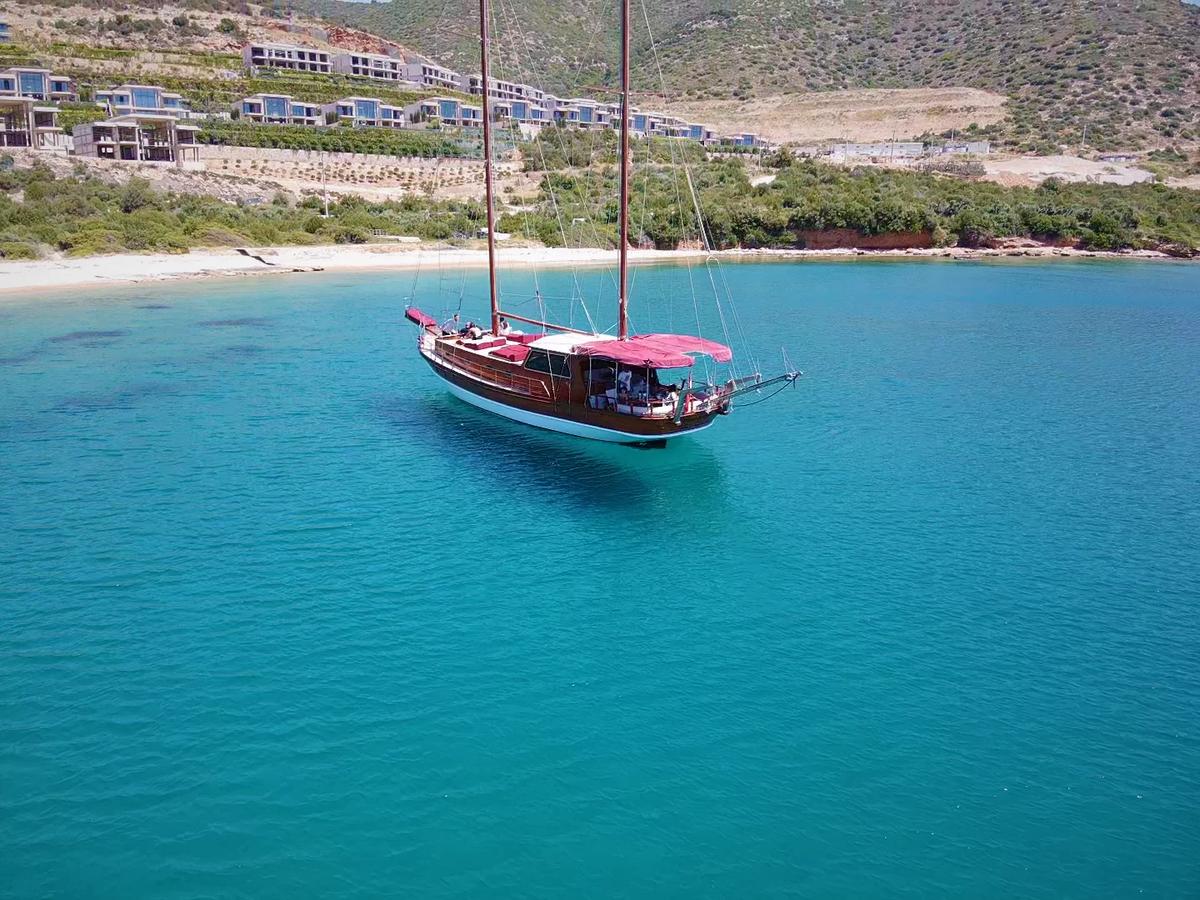 Private VIP Gulet Boat Tour With Lunch in Bodrum For 6 Hour | ®ExcursionMania - Image 8