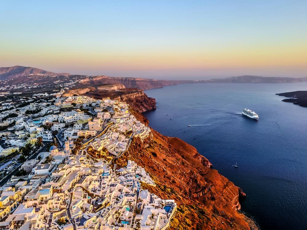 Private Famous Sights Tour with Local Guide in Santorini | ®ExcursionMania - Image 4