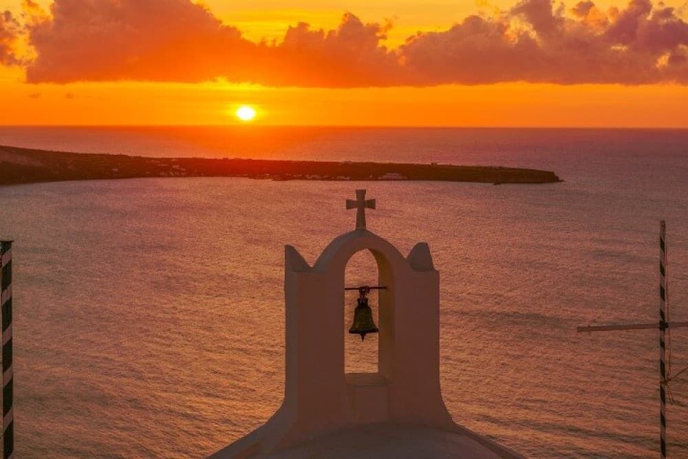 Private Oia and Ammoudi Sunset Experience | ®ExcursionMania - Image 3