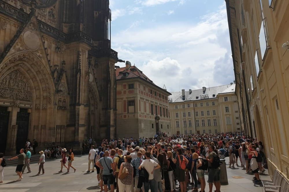 Prague: 1-Hour Castle Tour With Fast-GET Admission Ticket | ®ExcursionMania - Image 4