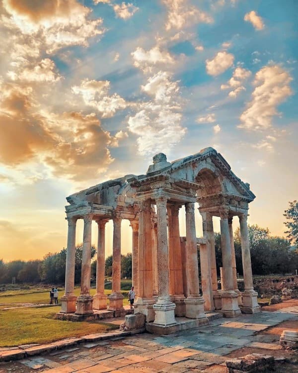 Private Aphrodisias Tour from Pamukkale | ®ExcursionMania - Image 3