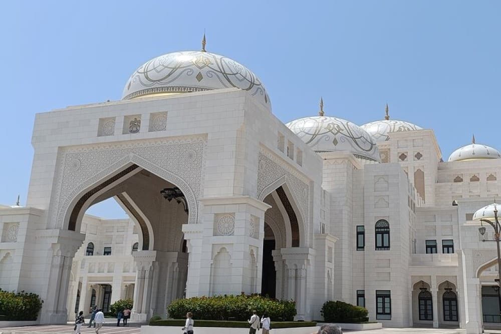Abu Dhabi Layover & Stopover : Discover the City Between Flights | ®ExcursionMania - Image 8