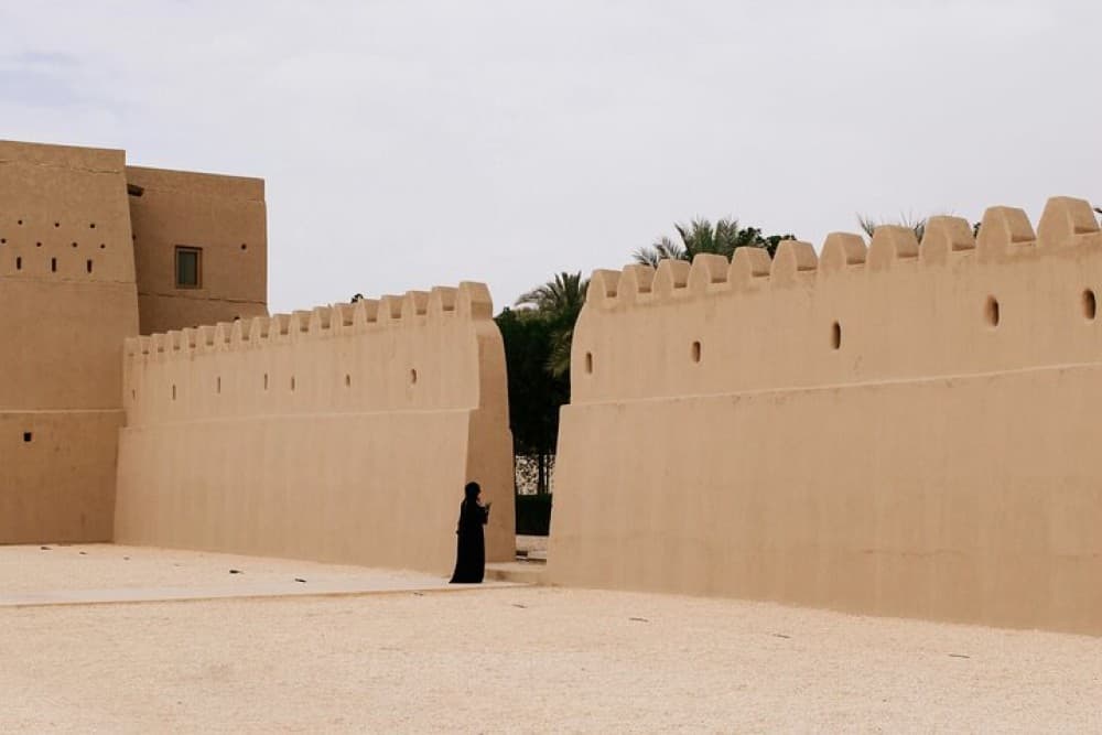 Hidden Gems of Oasis City | ®ExcursionMania - Image 3