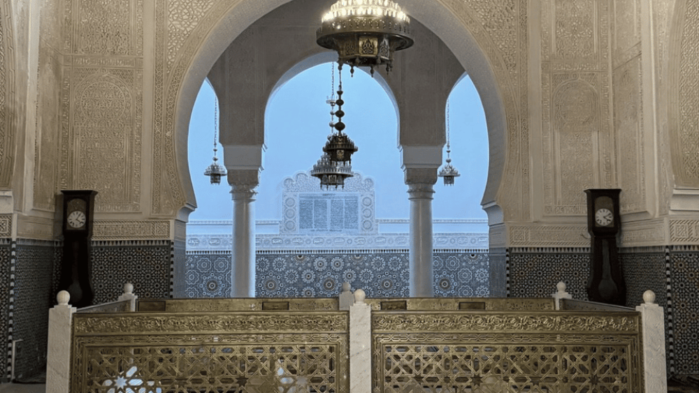 From Fez: Meknes, Volubilis and Moulay Idriss Day Trip | ®ExcursionMania - Image 9