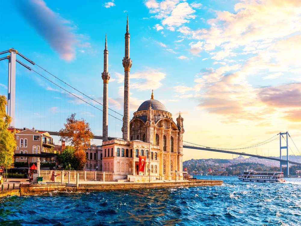 Across Two Worlds: Istanbuls Unforgettable Day Tour | ®ExcursionMania - Image 8