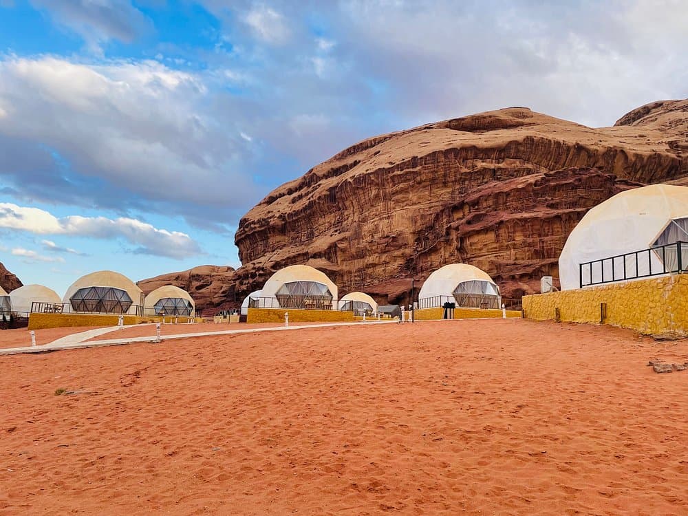 From Amman : 2 days Private Tour Petra, Wadi rum and Dead sea