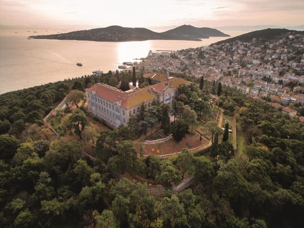 Istanbul: Princess Islands with Lunch and Hotel Transfer | ®ExcursionMania - Image 3