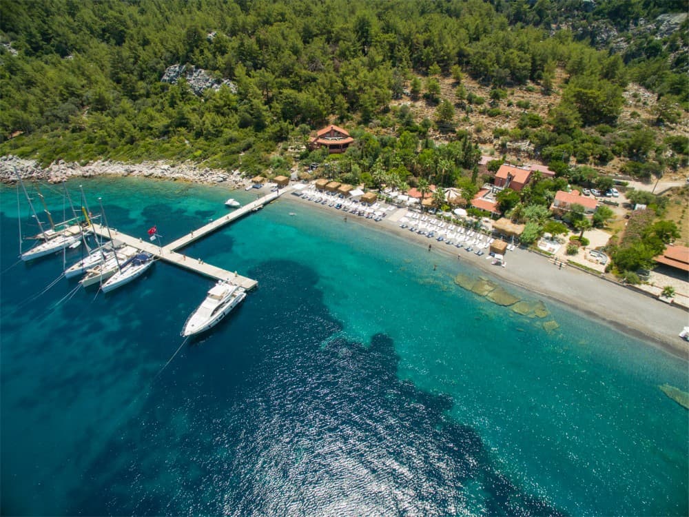 Marmaris: Boat Trip with Unlimited Drinks and BBQ Lunch | ®ExcursionMania - Image 2