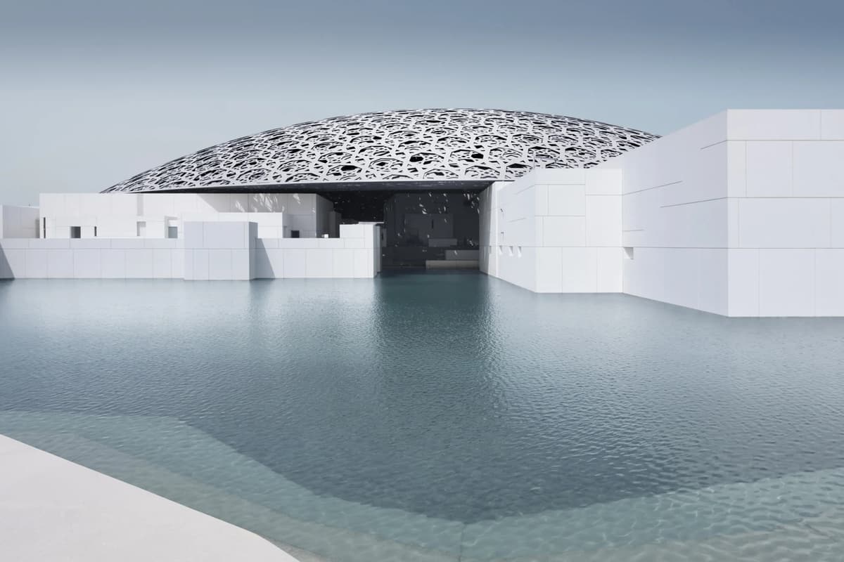 Louvre Abu Dhabi Entrance Ticket with Transfers from Abu Dhabi | ®ExcursionMania - Image 3