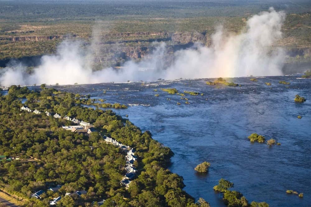 Zambia: Victoria Falls Guided Tour | ®ExcursionMania - Image 2