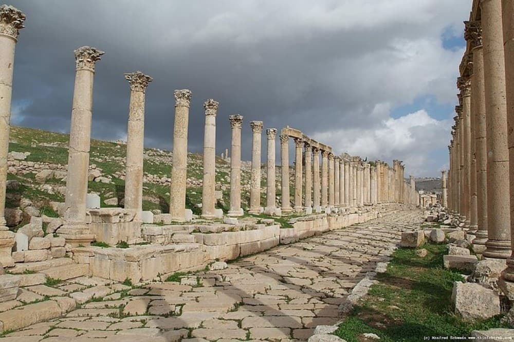 Full day Tour in Jerash and Dead sea from Amman | ®ExcursionMania - Image 5