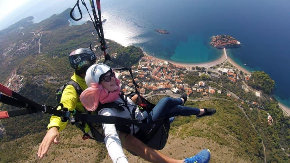 Paragliding Montenegro: Sveti Stefan Air Excursion | ®ExcursionMania - Image 3