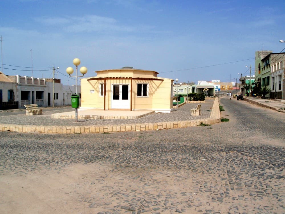 Island tour & cattle & Taste local flavors | ®ExcursionMania - Image 6