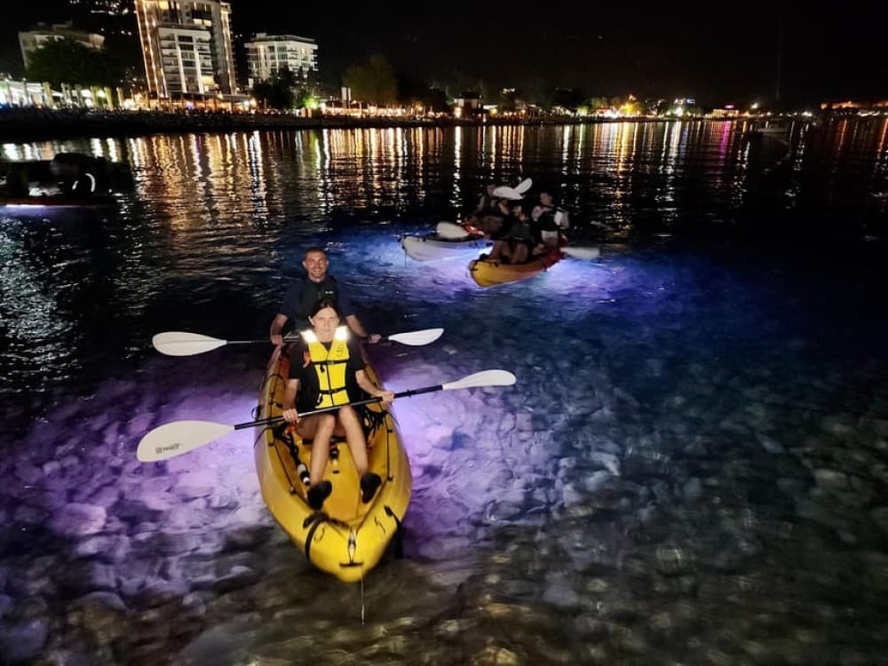 Budva: Night Lights Kayak and SUP Adventure