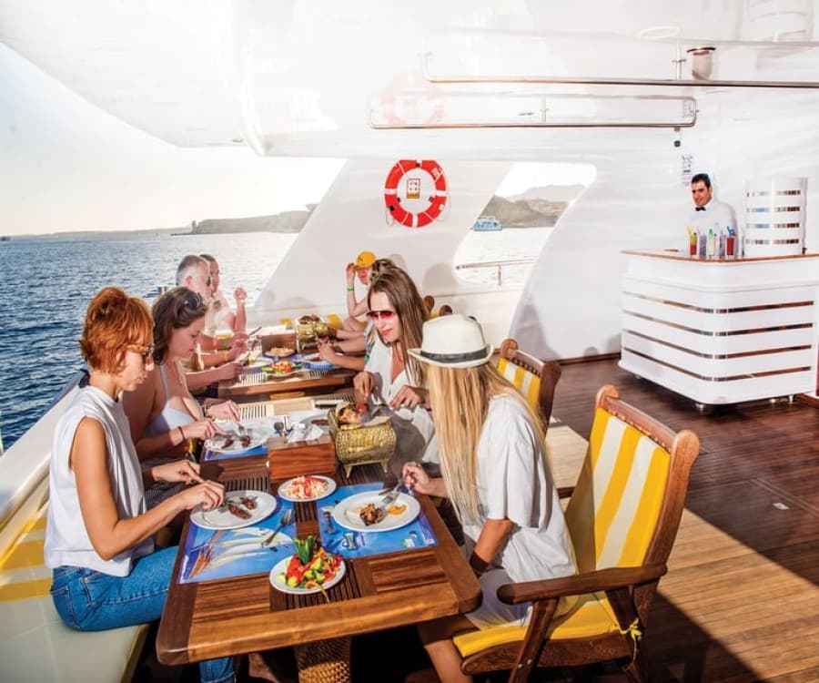Sharm el-Sheikh: Ras Mohammed Elite VIP Cruise and BBQ Lunch | ®ExcursionMania - Image 5