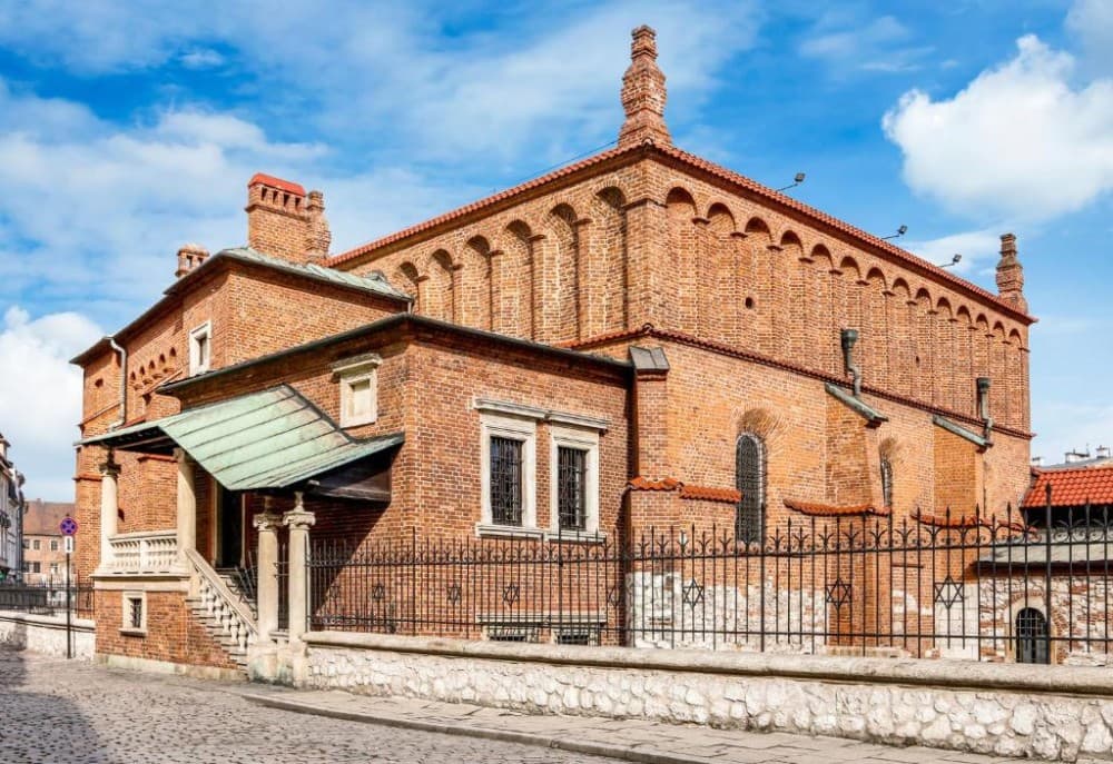 Krakow: Jewish Quarter and Schindlers Factory Guided Tour | ®ExcursionMania - Image 3