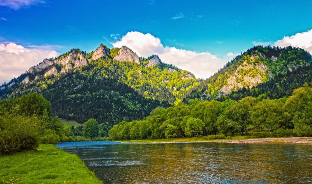 Krakow: Traditional Dunajec Rafting and Mountain Chairlift | ®ExcursionMania - Image 6