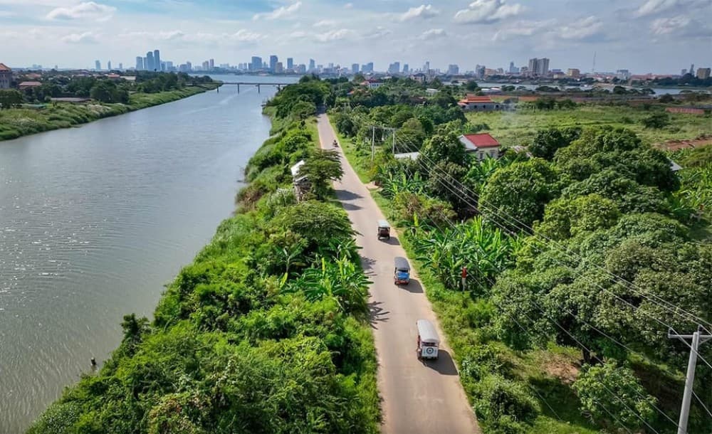 Phnom Penh to Silk Island By Tuk-Tuk with local Expert | ®ExcursionMania - Image 9