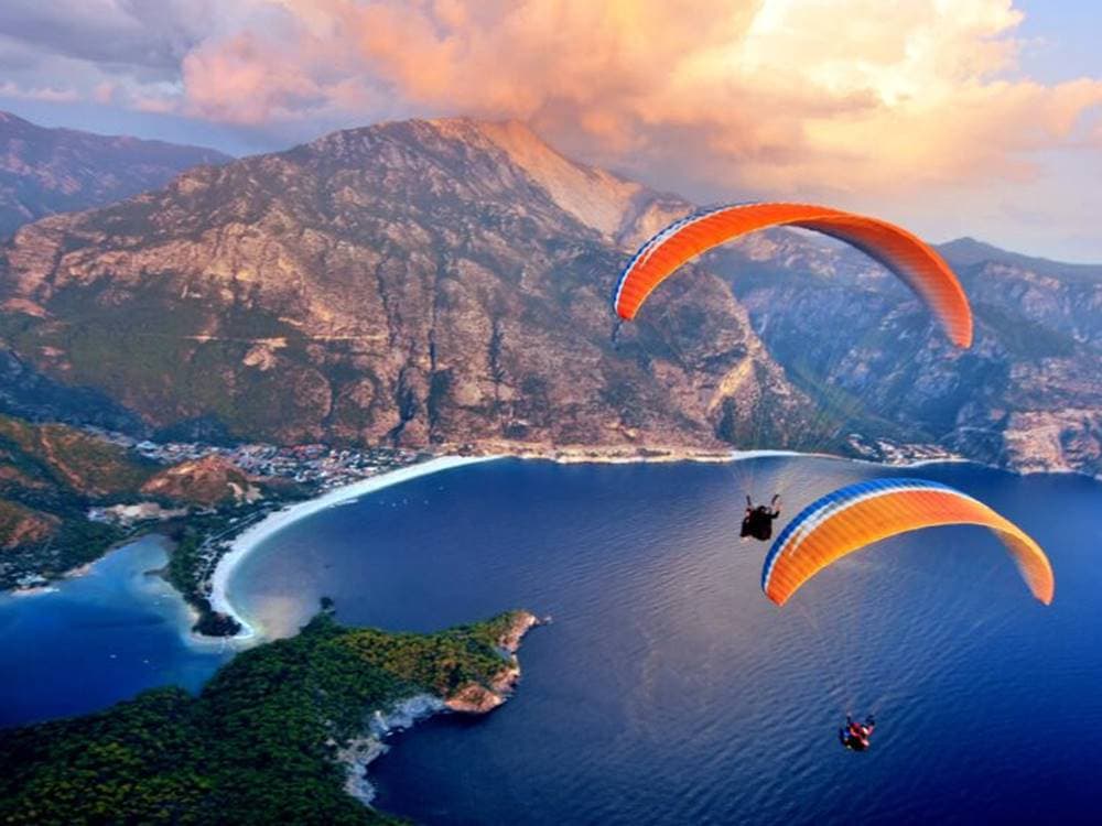 Marmaris Paragliding: Defy Gravity | ®ExcursionMania - Image 2