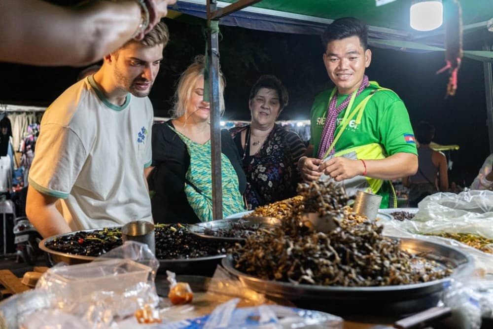 Siem Reap: Evening Food Tour with 10 Local Tastings | ®ExcursionMania - Image 4