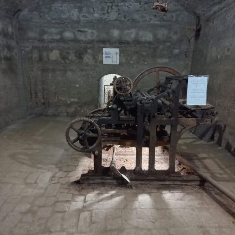 Into the footsteps of Joseph Stalin - Individual tour | ®ExcursionMania - Image 2