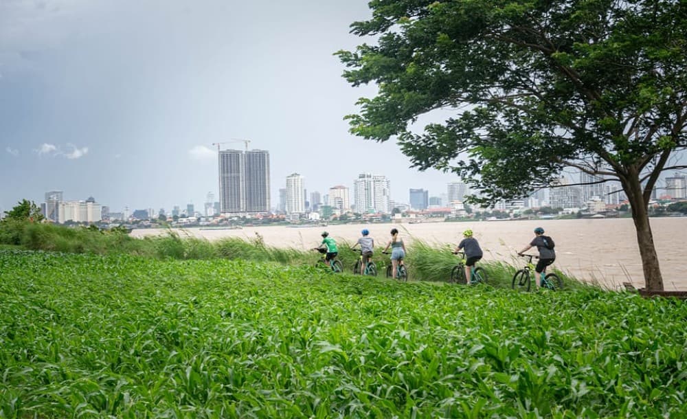 Phnom Penh: Silk Islands Half-Day Bike Tour | ®ExcursionMania - Image 7