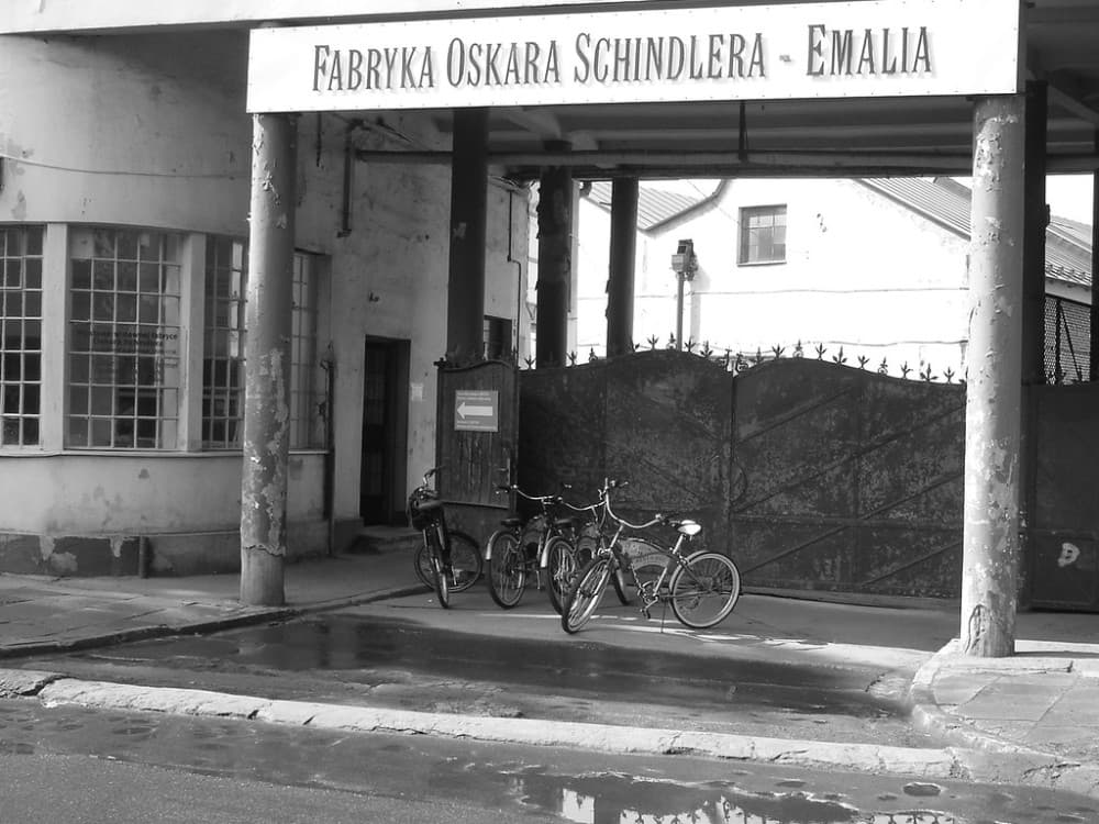 Krakow: Schindlers Factory, Jewish Ghetto, & Salt Mine Tour | ®ExcursionMania - Image 2