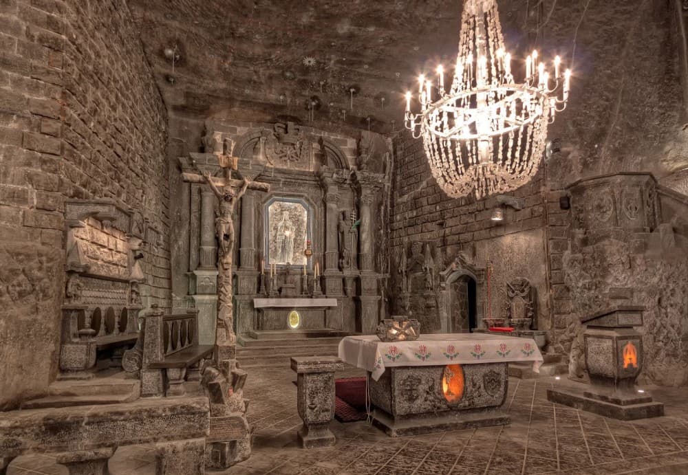 Krakow: Wieliczka Salt Mine Guided Tour with Hotel Transfer | ®ExcursionMania - Image 7