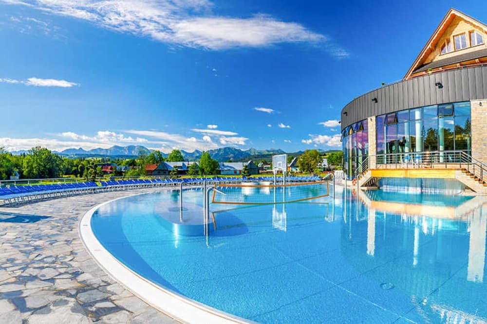 Zakopane: Chocholow Thermal Pools Entry with Hotel Transfer | ®ExcursionMania - Image 9
