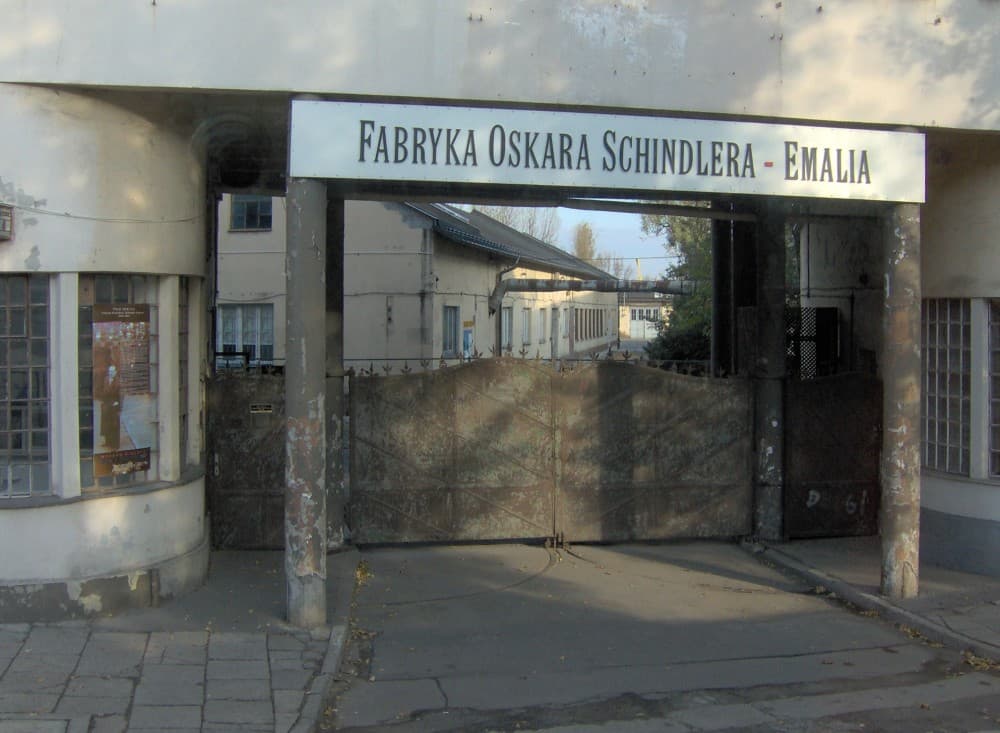 Krakow: Schindlers Factory, Ghetto and Plaszow Camp Tour | ®ExcursionMania - Image 5