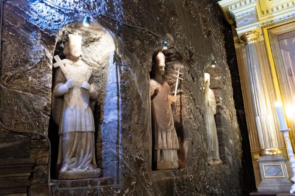 Krakow: UNESCO Underground Boat Expedition & Salt Mine Tour | ®ExcursionMania - Image 11