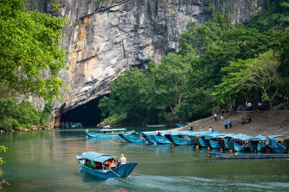 Paradise Cave - Phong Nha Discovery Tour | ®ExcursionMania - Image 3