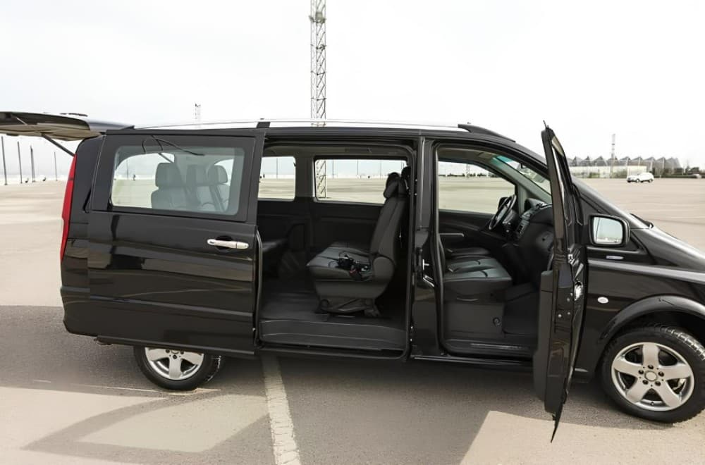 Arrival Casablanca Airport International to Big Cities | ®ExcursionMania - Image 5