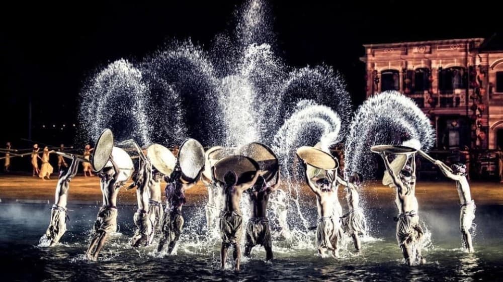 Shuttle bus Da Nang- Hoi An Memories Show- Da Nang | ®ExcursionMania - Image 6