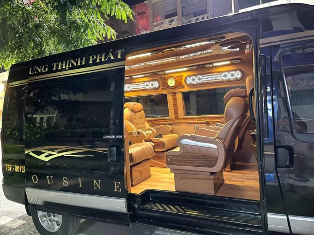 Transfer Hue city to Da Nang by Limousine | ®ExcursionMania - Image 4