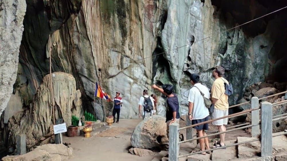 From Phnom Penh: Kampot Day Trip to Beautiful place W/ Guide | ®ExcursionMania - Image 4