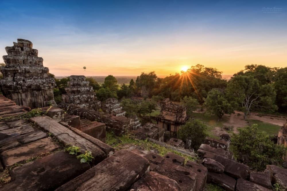 Siem Reap: Full Day Angkor Wat Temple Tour with Sunset | ®ExcursionMania - Image 2