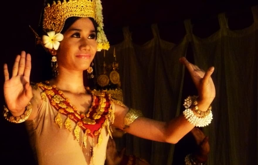 Siem Reap: Apsara Show Including Dinner & Hotel Pickup | ®ExcursionMania - Image 6