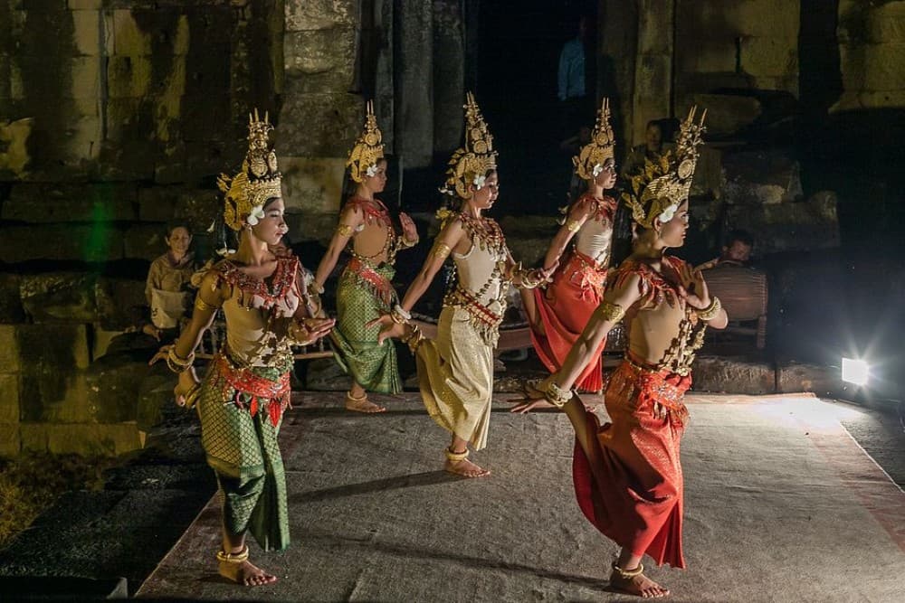 Siem Reap: Apsara Show Including Dinner & Hotel Pickup | ®ExcursionMania - Image 8