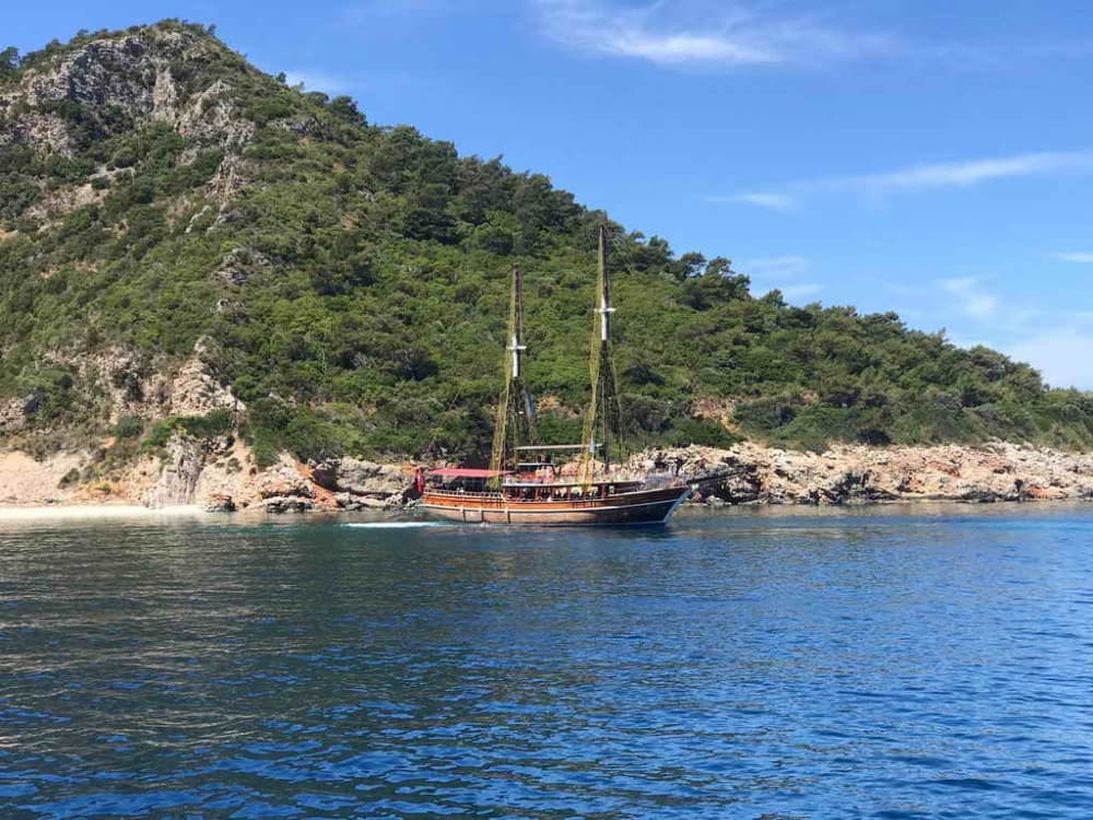 From Kusadasi: Boat Tour & Lunch w/ Transfers | ®ExcursionMania - Image 2