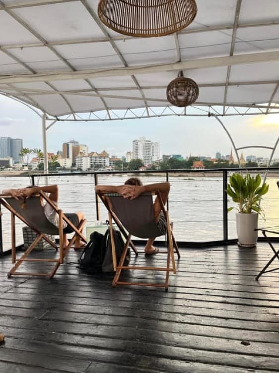 Phnom Penh: Sunset Cruise tour Enjoy and Relaxing | ®ExcursionMania - Image 4