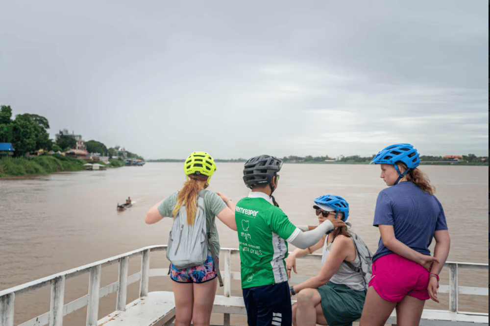 Phnom Penh: Silk Island Sunset Bike Tour include drinks | ®ExcursionMania - Image 3
