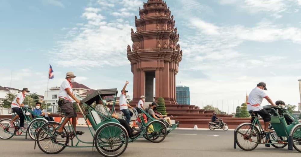 Phnom Penh Historical Sites Tour by Tuk Tuk | ®ExcursionMania - Image 2