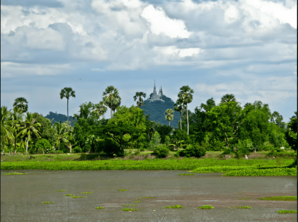 Phnom Penh: Phnom Oudong & Koh Chen Village - Lunch include | ®ExcursionMania - Image 4