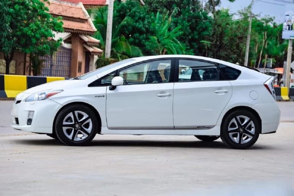 Siem Reap to Phnom Penh by Private Car or Minivan | ®ExcursionMania - Image 2