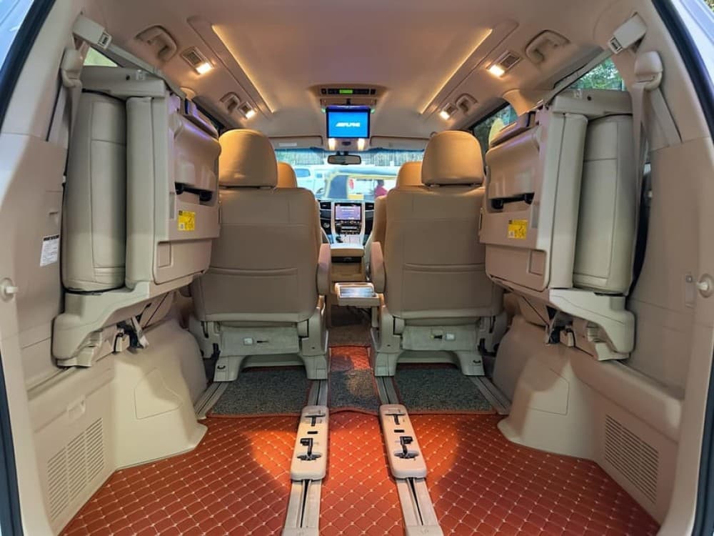 Siem Reap to Phnom Penh by Private Car or Minivan | ®ExcursionMania - Image 5