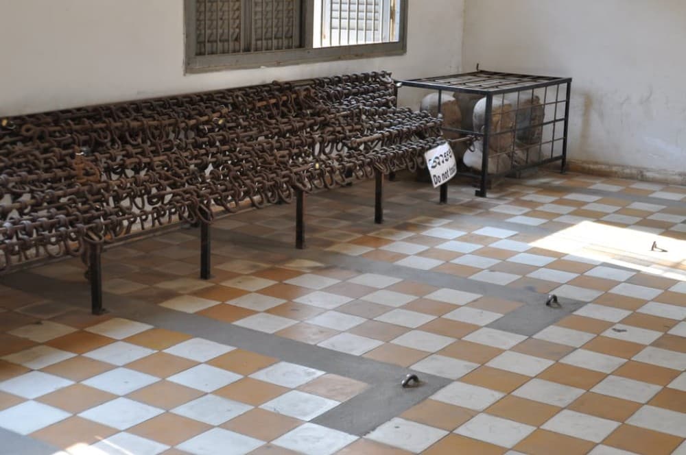 Khmer Rouge In Depth: Tuol Sleng Museum & Killing Fields | ®ExcursionMania - Image 3