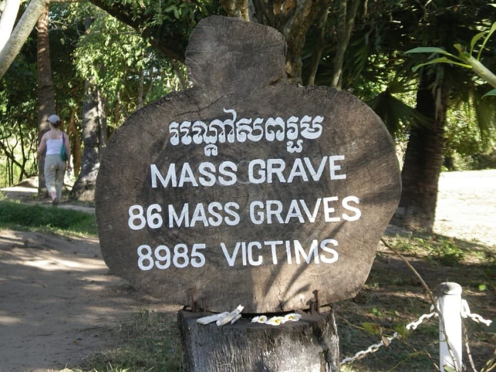 Khmer Rouge In Depth: Tuol Sleng Museum & Killing Fields | ®ExcursionMania - Image 5