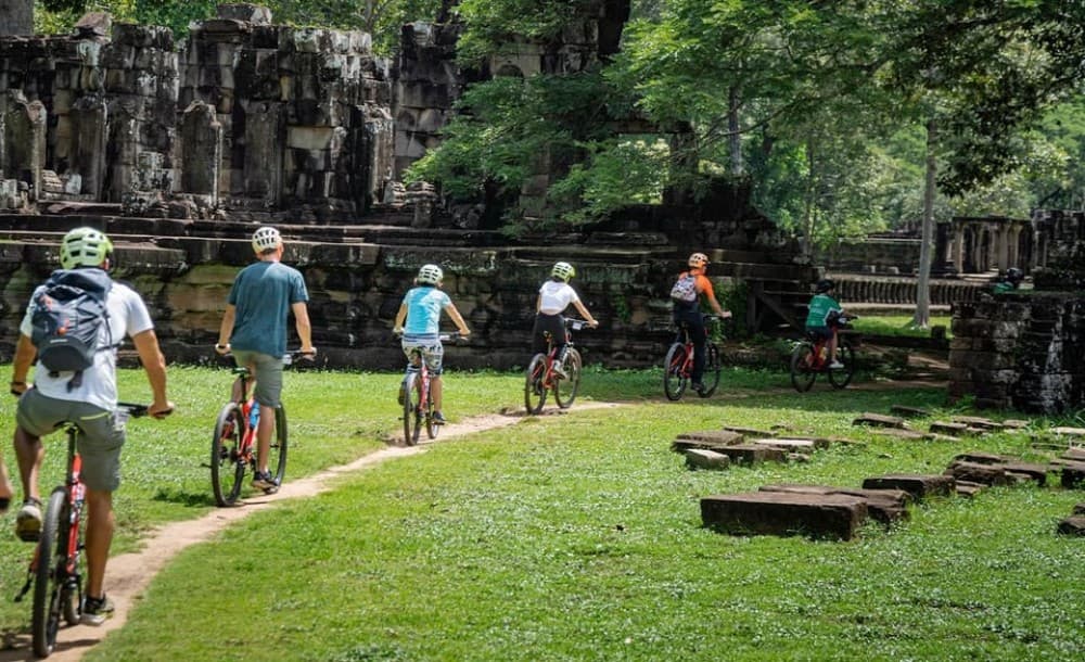 Cycle the Angkor Backroads inclusive Lunch at Local house | ®ExcursionMania - Image 7