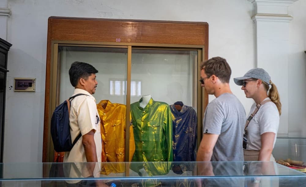 Phnom Penh Historical Sites Tour by Tuk Tuk | ®ExcursionMania - Image 8